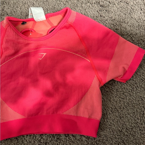 DISCONTINUED gymshark seamless top - Picture 4 of 5